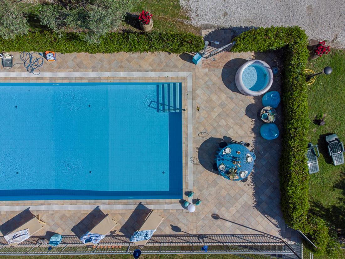 Sotto Il Cielo Di Toscana Appartamenti In Tenuta Only Adults No Pet Camaiore Exterior foto
