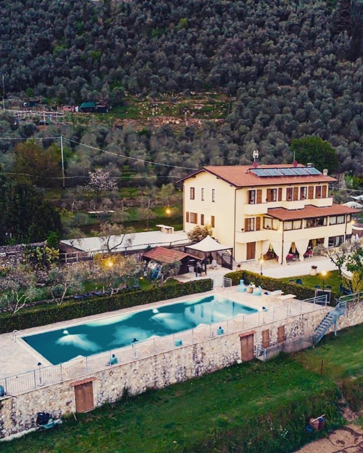 Sotto Il Cielo Di Toscana Appartamenti In Tenuta Only Adults No Pet Camaiore Exterior foto