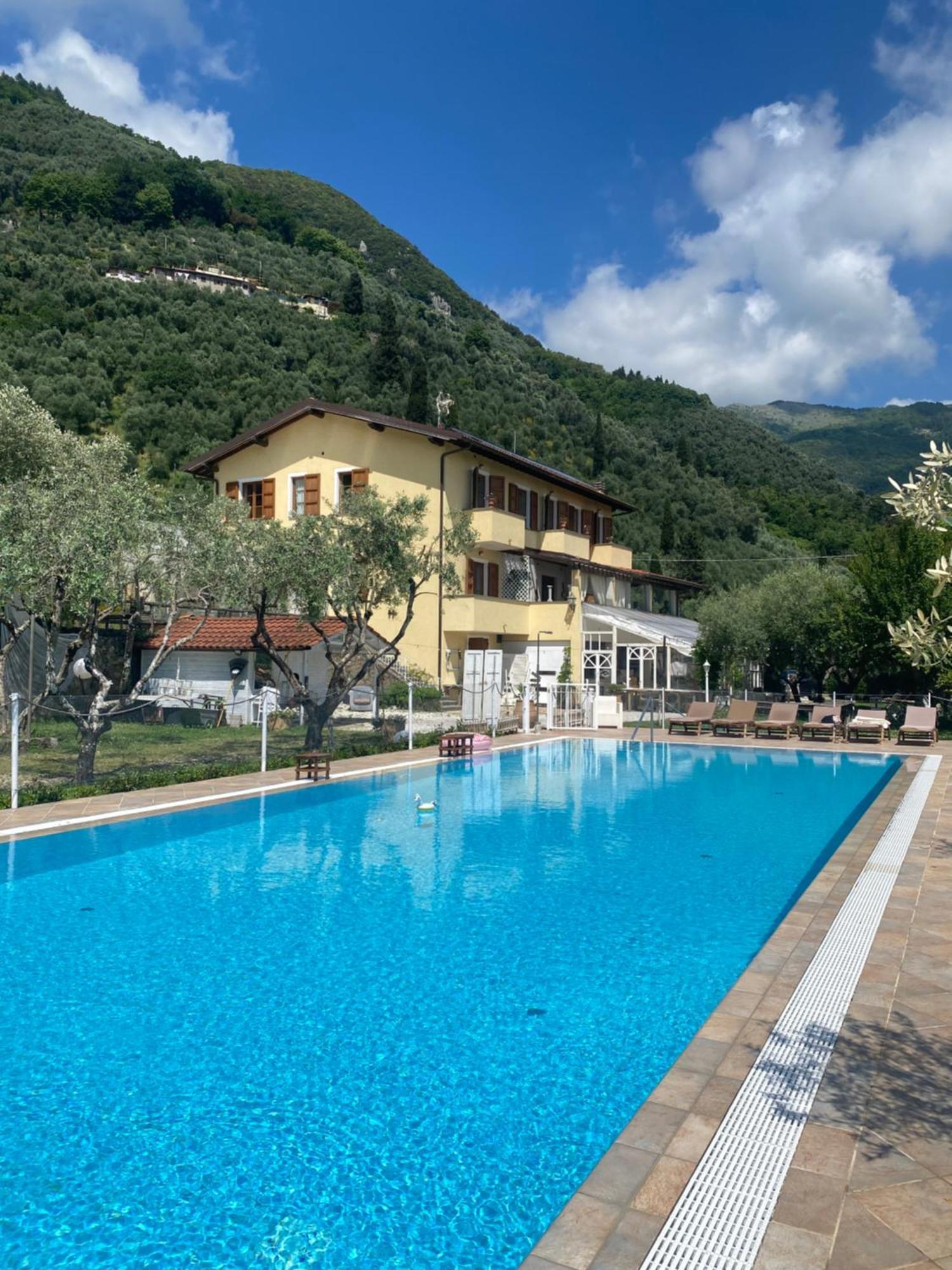 Sotto Il Cielo Di Toscana Appartamenti In Tenuta Only Adults No Pet Camaiore Exterior foto